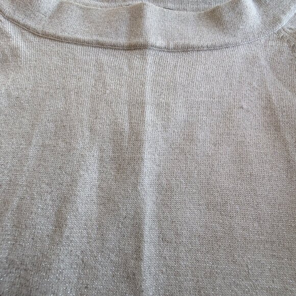 Debbiie & Morgan Metallic Silver woven Acrylic White Sz M Off Shoulder Sweater - Picture 7 of 14